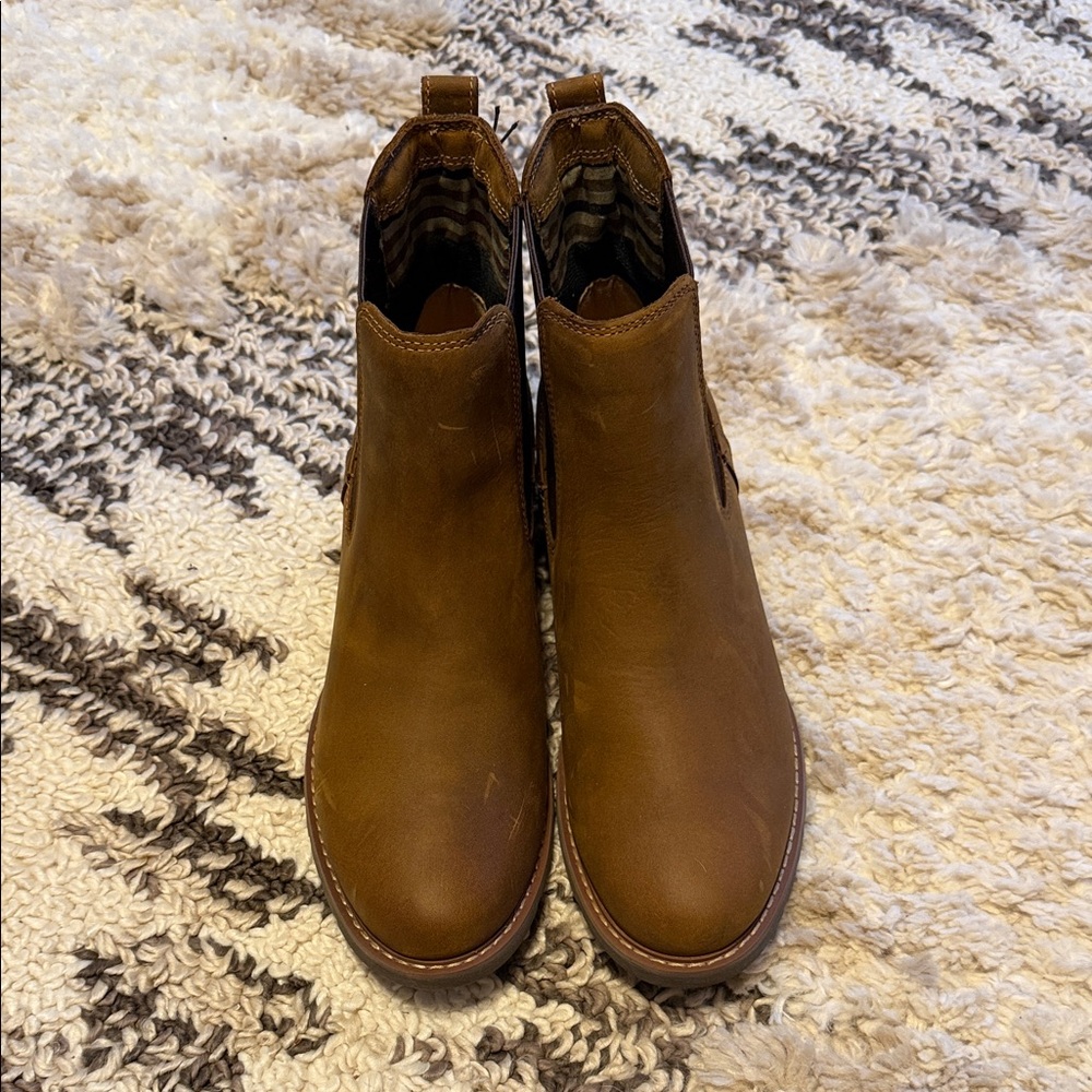 Ariat Women’s Wexford H20 Weathered Brown Boots